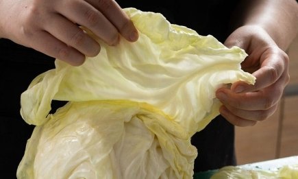 Никаких больше "бабушкиных" кастрюль: капуста на голубке будет готова через 15 минут