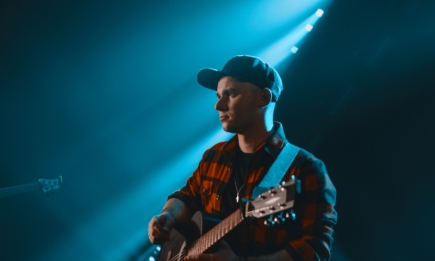 Іван Марунич разом зі своїм новим проектом Karta Svitu випустив дебютний кліп на пісню "Квартира" (ВІДЕО)