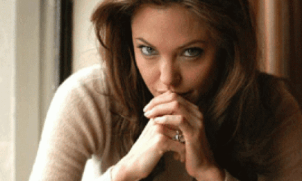 Анджелина Джоли - настоящая анорексичка?! ФОТО