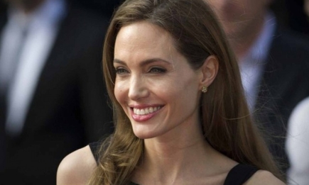 В кожаном и черном: Анджелина Джоли удивила мрачным образом в сумасшедшую жару (ФОТО)