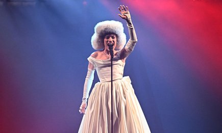 Nemo вперше виступив у Києві після перемоги на "Євробаченні": як це було (ВІДЕО)