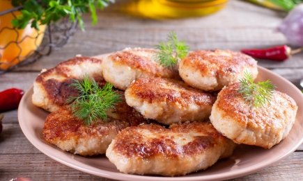 Рыбные котлеты могут быть сочными и нежными: как их приготовить (РЕЦЕПТ)