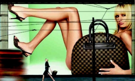 Louis Vuitton собрал 200 лучших модных фото в книге Fashion Photography