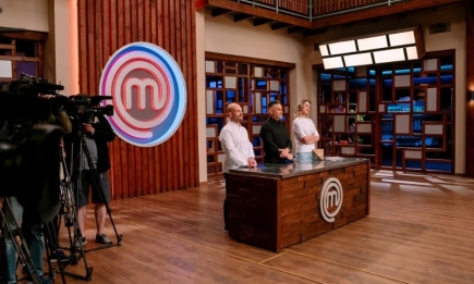 Не понял подсказок и вылетел из шоу: как прошел 6 выпуск 12 сезона "МастерШеф" и кто покинул кулинарный проект