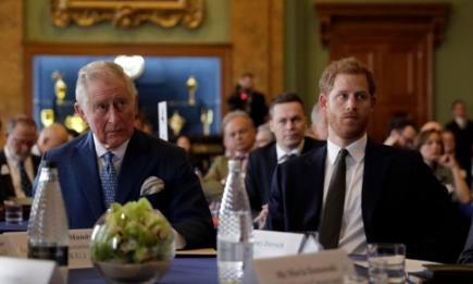 Принц Гаррі має намір помиритися з батьком: скандальний монарх сумує за Великою Британією