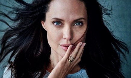 Анджелина Джоли подала на развод из-за подстрекательств подружек-феминисток