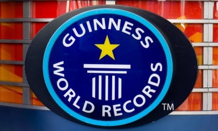 Самые абсурдные рекорды Гиннеса: как люди стали известны благодаря удивительным талантам