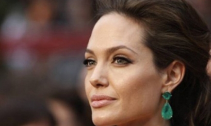 Топ 10 лучших образов Анджелины Джоли
