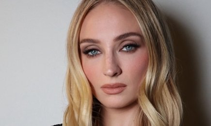 Зірка "Гри Престолів" Софі Тернер показала макіяж, який виглядає дорого (ФОТО)