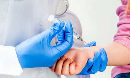 Конец эпохи Манту: почему этот метод больше не считают эффективным и как теперь будут проверять детей