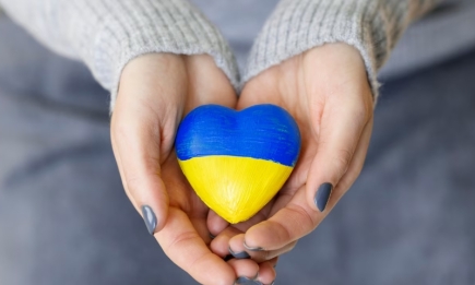 За перемогу, захист та наших воїнів: три найсильніші молитви за Україну, які потрібно прочитати 24 серпня