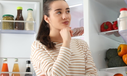 Как сохранять чистоту в холодильнике? Лайфхак без мытья