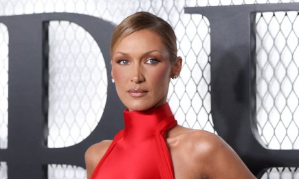 Алая бестия! Белла Хадид затмила всех в платье Schiaparelli на премьере сериала (ФОТО)