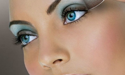 Видеоурок: макияж для серых глаз