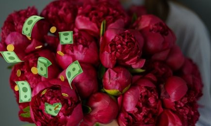 Бізнес на залицяльниках: дівчата продають розкішні букети за безцінь у Telegram