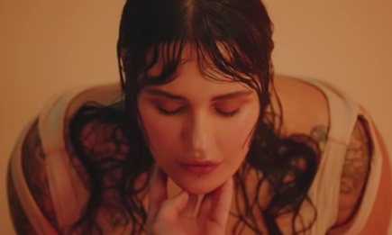 KAZKA представила сексуальный клип "Палала" в режиссуре Алана Бадоева (ВИДЕО)