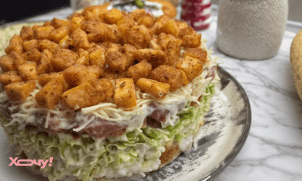 Шикарний різдвяний салат з найпростіших продуктів: він буде зіркою святкового столу (РЕЦЕПТ)