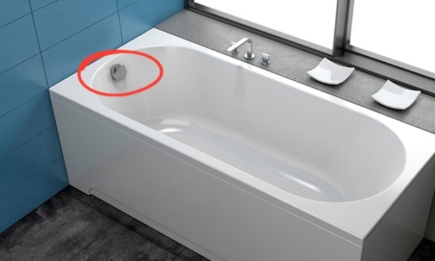 Зачем предназначена верхняя дыра в ванной? Немногие знают, что она там не просто так!