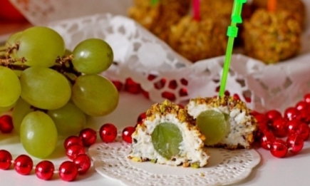 Рождественское меню: оригинальный рецепт винограда в сырной шубке от Асмик Гаспарян (ВИДЕО)