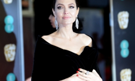 Анджелина Джоли, Сальма Хайек, Марго Робби и другие на церемонии BAFTA-2018 выступили против харрасмента (ФОТО)