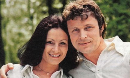 В Сети появились редкие свадебные кадры Софии Ротару и Анатолия Евдокименко 57-летней давности (ФОТО)