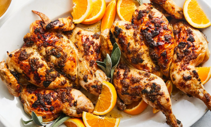 Один несподіваний інгредієнт зробить курку “ресторанною”: хитрий трюк від шеф-кухарки