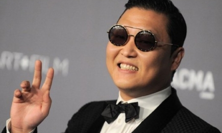 Клип певца PSY Gangnam Style стал самым популярным в истории YouTube