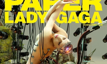 Обнаженная Леди Гага появилась в эпатажной фотосессии для Paper (ФОТО)