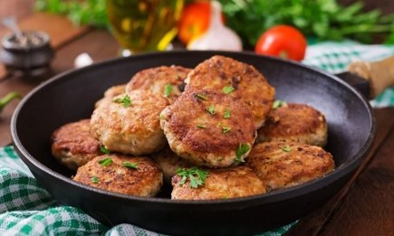 Для вкуснейших котлет не нужно мясо: как приготовить их дешево и вкусно (РЕЦЕПТ)