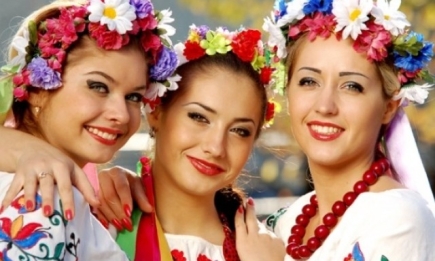 Почему украинки выбирают платья
