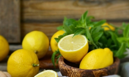 Зберігайте з розумом: як зберігати лимони, щоб довго не псувалися 