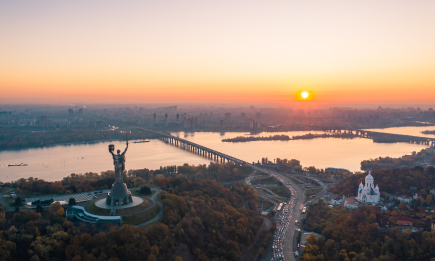 День Киева 2024: самые красивые стихи о столице Украины — на украинском