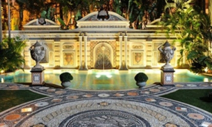 Продается роскошный особняк Джанни Версаче. Фото