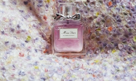 Натали Портман появилась в новой промокампании аромата Miss Dior Blooming Bouquet