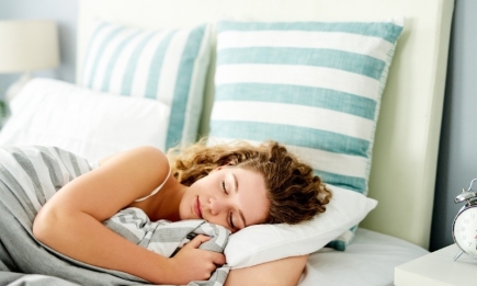 Sweet dreams: що відбувається з нашим організмом під час швидкого та повільного сну