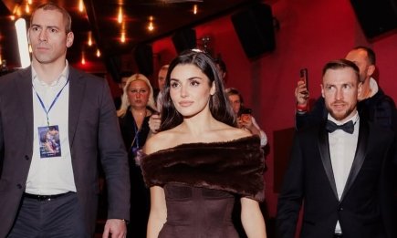 Громко празднует с россиянами: звезда турецкого сериала "Постучи в мою дверь" появилась в москве на 32-летие (ФОТО)