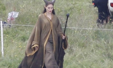 Анджелина Джоли на съемках фильма «Малефисента». Фото