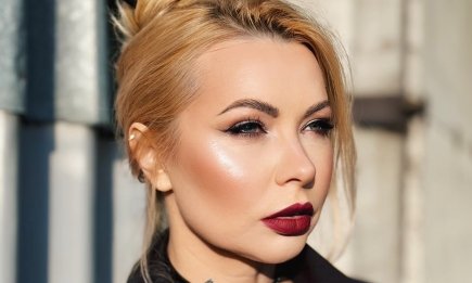 Мереживне боді, лакові ботфорти та леопард: співачка MOROZOVA здивувала кардинальною зміною іміджу в новому кліпі (ВІДЕО)