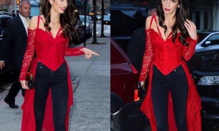 Амаль Клуни красном кружевном топе стала звездой вечеринки в Нью-Йорке
