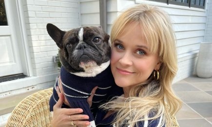 Різ Візерспун покепкувала зі свого домашнього улюбленця (ВІДЕО)