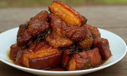 А вы уже пробовали сало по-китайски? Удивительный рецепт на каждый день (ВИДЕО)