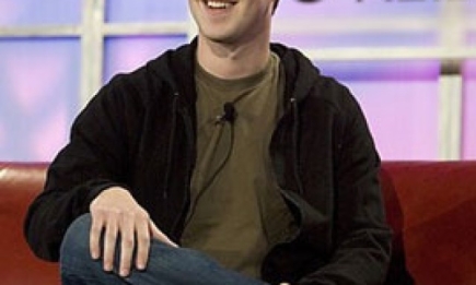 Основатель Facebook – самый безвкусно одетый мужчина