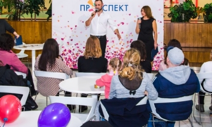 Что рассказал Сергей Гладырь фанатам на встречах, которые вдохновляют в ТРК «Проспект»