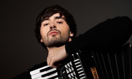 "Впевнений у собі, як ніколи": KHAYAT — про чергову участь у Нацвідборі, відключення світла та пісню, народжену в укритті. ЕКСКЛЮЗИВ