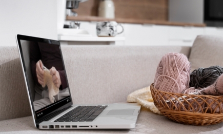 Лоток для яєць та ноутбук: корисний лайфхак, який поєднує ці два предмети