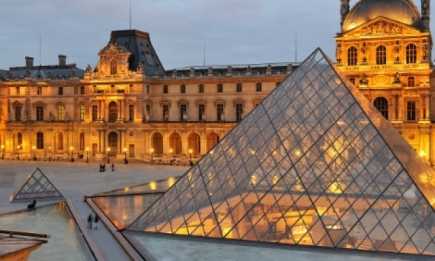 Лувр признан самым популярным музеем мира