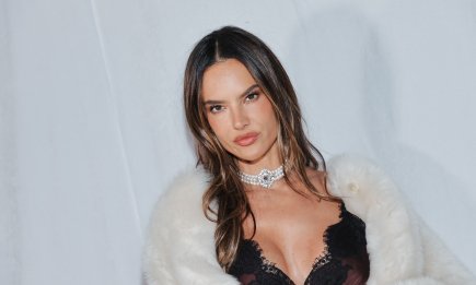 Роскошная! Алессандра Амбросио произвела фурор в соблазнительном платье с кружевом и белой шубе (ФОТО)