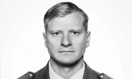 Умер на фронте 42-летний актер Иван Кононенко: что известно о смерти звезды "Слуги народа", который был без вести пропавшим (ФОТО)