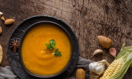 Побалуйте себя ресторанным блюдом: за таким супом домашние выстроятся в очередь (РЕЦЕПТ)