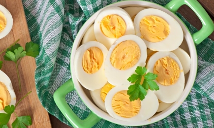 Сколько яиц нужно есть в день, чтобы убрать жир на животе: ответил эксперт